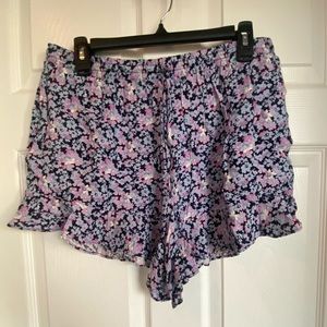 Flowy shorts